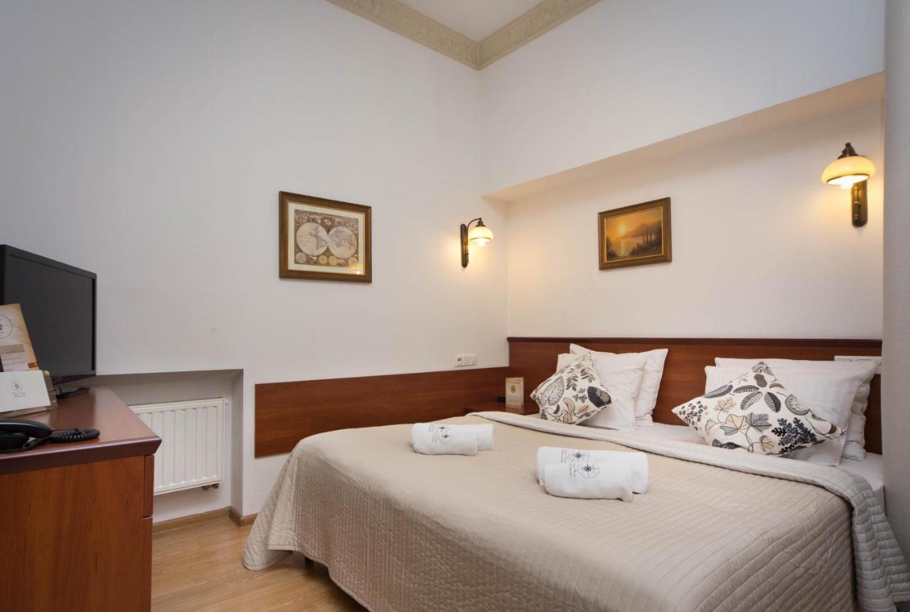 B12 - Comfort Apartemnts City Center Lägenhet Kraków Exteriör bild
